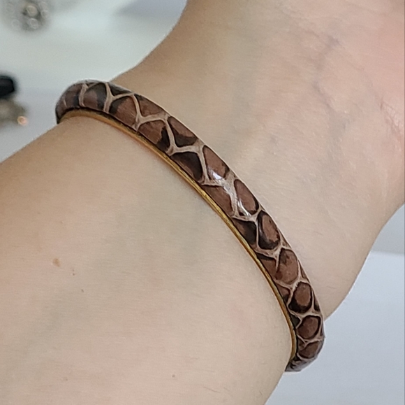 Vintage Peruzzi Florence Snakeskin Clear Brown Rhinestone Gold Bangle Bracelet - Picture 2 of 13